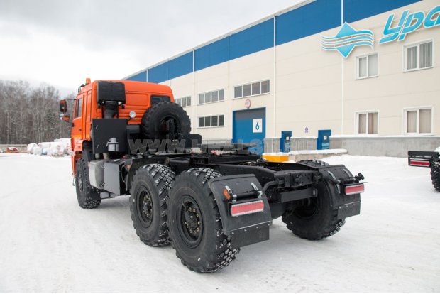 Седельный тягач УСТ 5453 Камаз 43118, ZF, сп.м., доработка под ДОПОГ