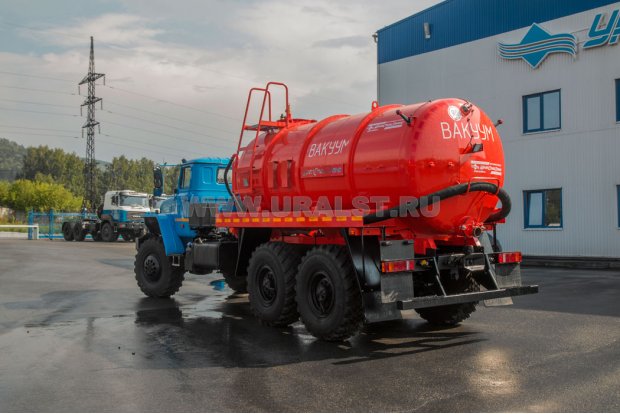 Автоцистерна вакуумная МВ-10 КО УСТ 5453 Урал 4320-72Е5, наружн. шп 