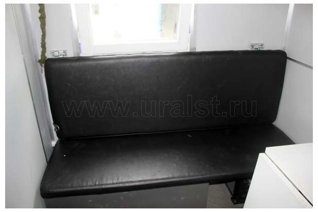Диван-рундук автомобиля Камаз Охотник