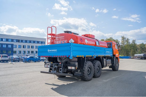 Контейнеровоз УСТ 5453 Камаз 43118 сп.м.