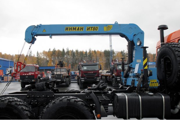 Седельный тягач с КМУ ИТ-80 (тросовый) УСТ 5453 Камаз 53504 (44108)
