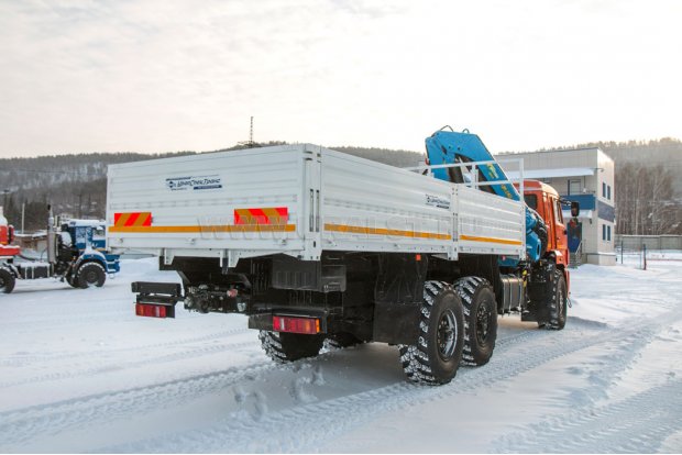 Бортовой Камаз 43118-46 с КМУ ИМ-240