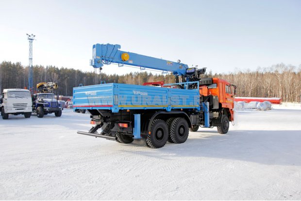 Бортовой с КМУ DongYang SS2725LB УСТ 5453 Камаз 65225
