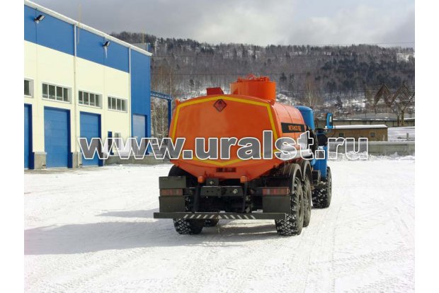 АЦМ-10 Урал 4320-1951-60