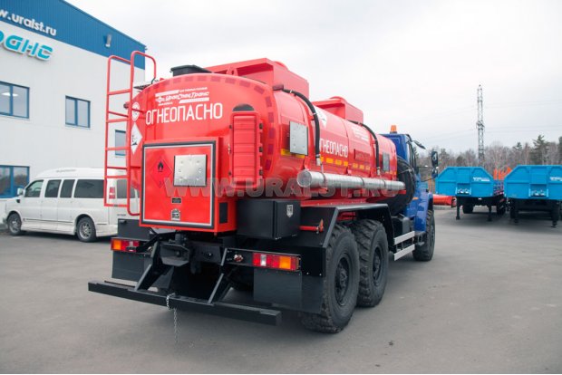 Автотопливозаправщик АТЗ-11-2 УСТ-5453 на шасси Урал NEXT 4320-6951-74