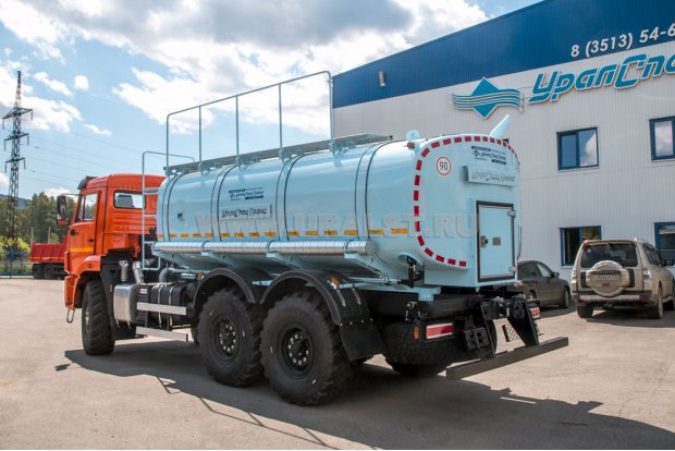 Автоцистерна для воды АЦПТ-10-3НО УСТ 5453 Камаз 43118-50 насос, обогрев