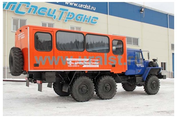 Вахтовый автобус Урал