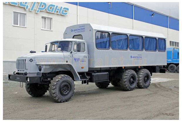 Вахтовый автобус Урал