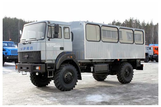 Вахтовый автобус Урал