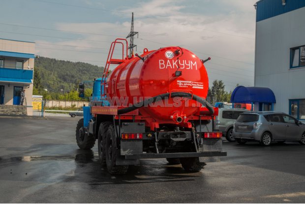 Автоцистерна вакуумная МВ-10 КО УСТ 5453 Урал 4320-72Е5, наружн. шп 