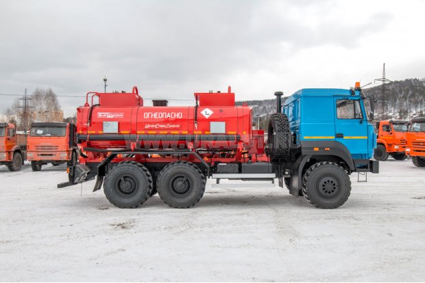 Автотопливозаправщик АТЗ-11-2 УСТ 5453 Урал 5557-4551-82 сп.м. УВТ-40