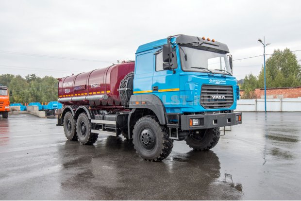 Автоцистерна для воды АЦПТ-10НО УСТ 5453 Урал 5557-4551-82 насос, обогрев, сп. м.