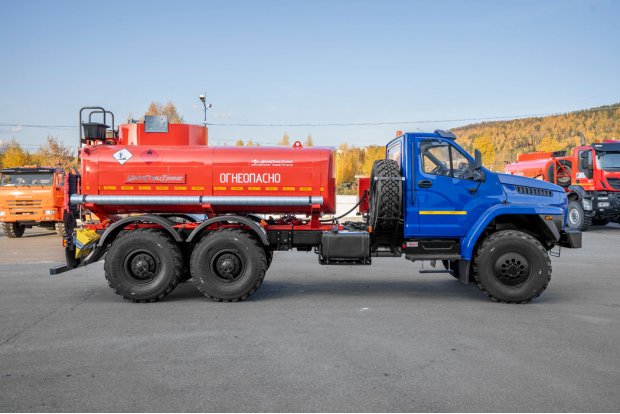 Автотопливозаправщик АТЗ-10Б УСТ 5453 Урал NEXT 4320-72 доработка под ДОПОГ
