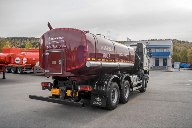 Автоцистерна для питьевой воды АЦПТ-10НО FAW 3250 (6х6) нерж/ЛКП