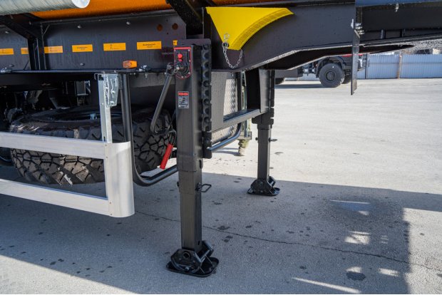 Опорное устройство