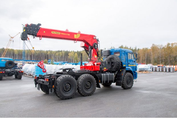 Тягач Камаз 43118-46 с КМУ ИТ-180