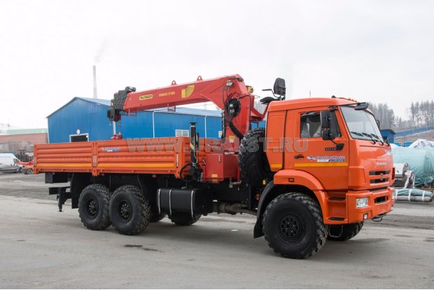 Автомобиль бортовой Камаз 43118-46 с краном-манипулятором ИТ-180