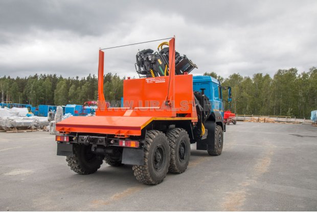 Лесовоз с манипулятором ОМТЛ-120-02 УСТ 5453 Урал М 44202-82Е5
