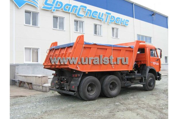 Самосвал КамАЗ