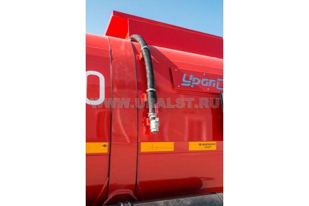 Шланг для слива разлитых нефтепродуктов