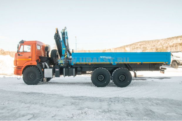 Автомобиль бортовой Камаз 43118-50 с КМУ ИМ-240