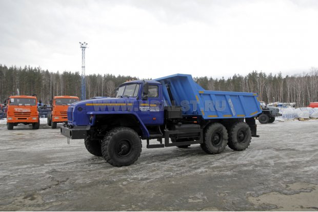 Самосвал Урал 58312А (55571)