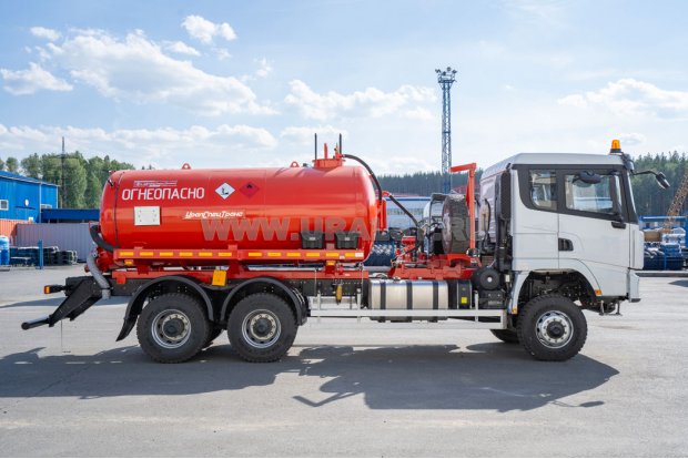 Автоцистерна вакуумная АКН-10 КО-505 УСТ 5453 SHACMAN SX32586V385 6х6