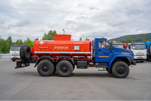 Автотопливозаправщик АТЗ-10Б УСТ 5453 Урал NEXT 5557-6151-72 доработка под ДОПОГ