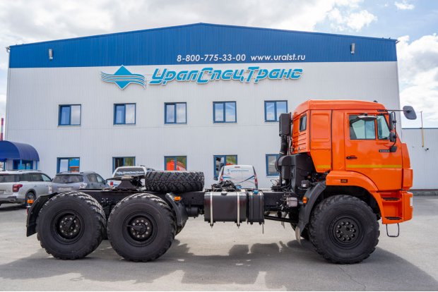 Седельный тягач Камаз 53504-76020-50 сп. место