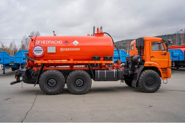 Автоцистерна вакуумная для нефтепродуктов АКН-10 КО-505 УСТ 5453 Камаз 43118, доработка под ДОПОГ, УВЭОС, ревизионный люк,
