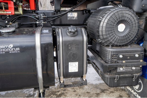 Бак мочевины