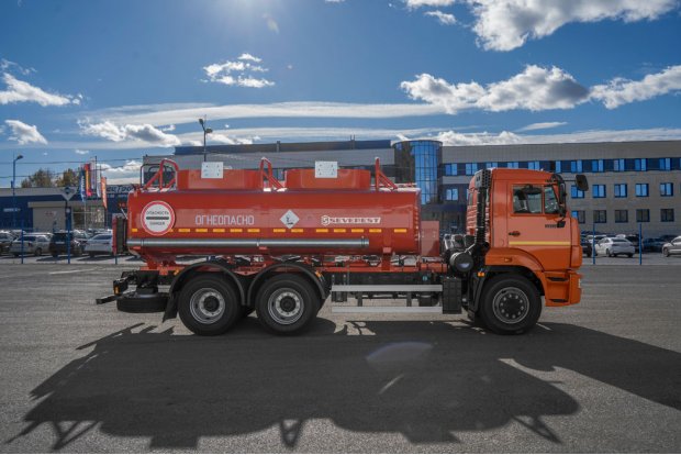 Автотопливозаправщик (насос, счетчик, пистолет) АТЗ-12-2Б Камаз 65115-48 ДОПОГ