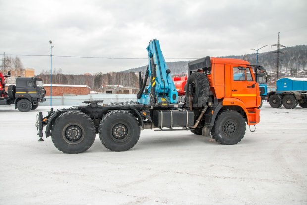 Седельный тягач с КМУ ИМ-180 УСТ 5453 Камаз 53504 (44108) сп.м