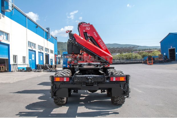 Седельный тягач с КМУ Fassi F245A.0.24 УСТ 5453 Камаз 43118, сп.м