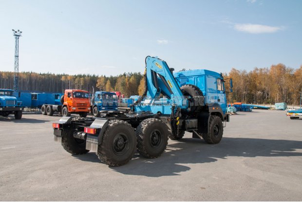 Седельный тягач с КМУ ИМ-150N УСТ 5453 Урал 44202-82Е5