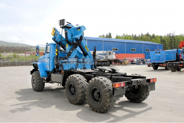 Седельный тягач с КМУ ИМ-150N УСТ 5453 Урал 5557-1151-60Е5