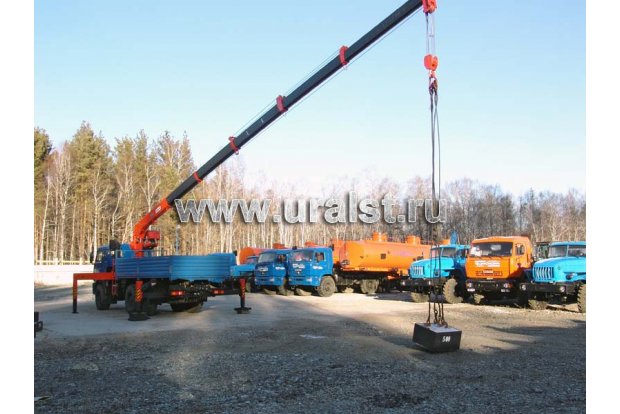 Бортовой автомобиль Камаз 43118-46 с КМУ Канглим KS1256G-II