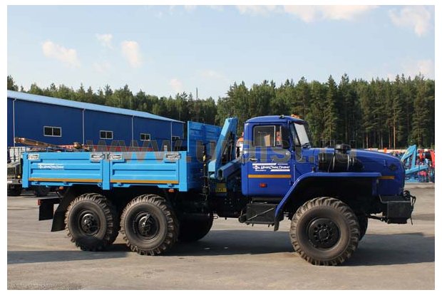 Бортовой Урал с краном-манипулятором ИМ-25