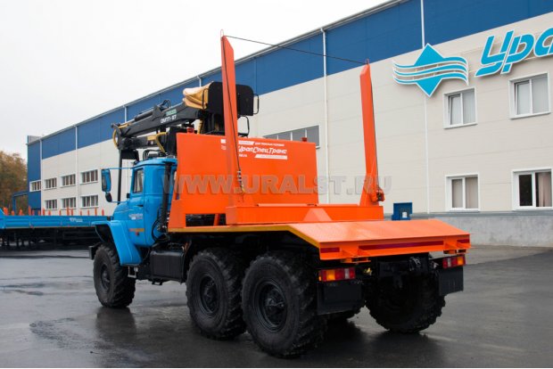 Автомобиль-трансформер с ОМТЛ-97 УСТ 5453 Урал 55571-72Е5