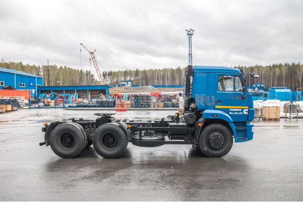 Камаз седельный тягач 65115-RN