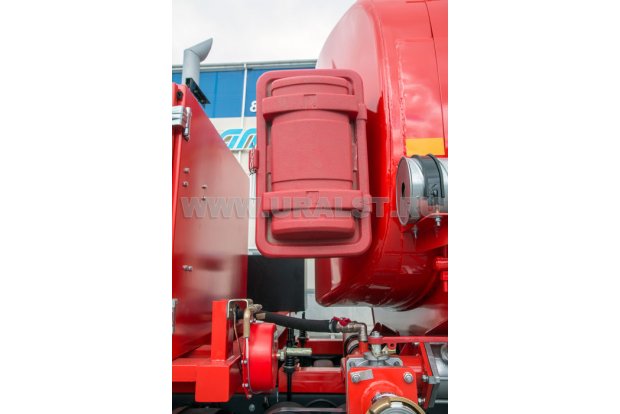 АТЗ-10 УСТ 54533D Камаз 43118 (CUMMINS) сп.м. доработка под ДОПОГ