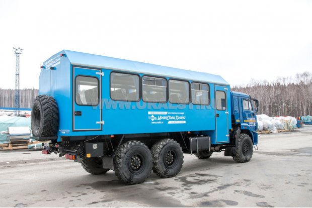 Автобус вахтовый 28+2 комфорт УСТ 54535 Камаз 43118(CUMMINS)
