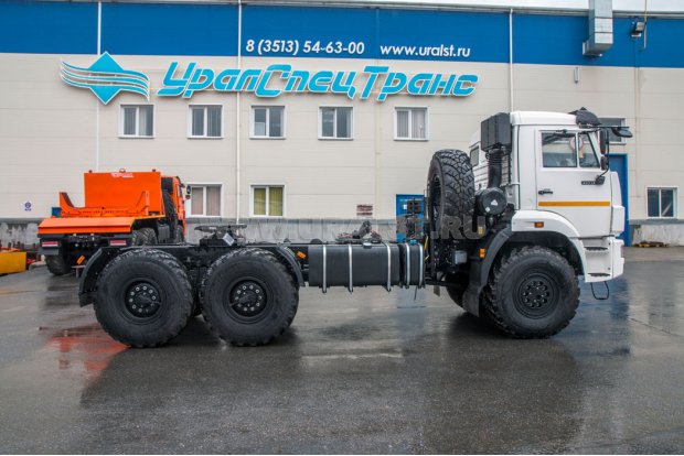 Седельный тягач Камаз 43118 УСТ-5453