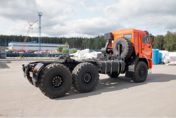 Седельный тягач УСТ 5453 Камаз 43118 сп.м. (53504, 44108)