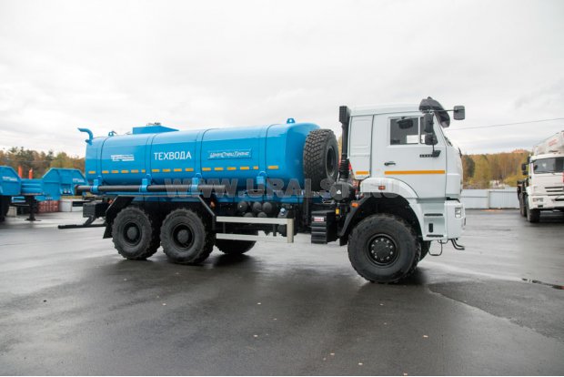 Автоцистерна для технической воды АЦВ-16 УСТ 5453 Камаз 6522-RТ