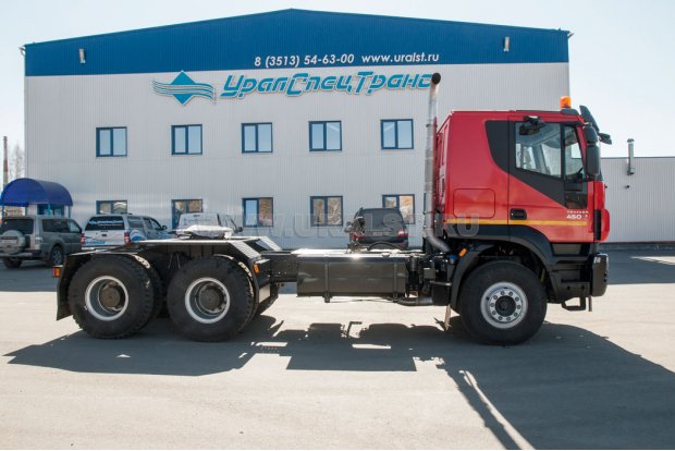 Седельный тягач IVECO-AMT 633911