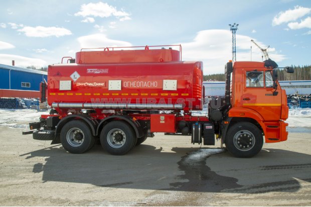 Автотопливозаправщик АТЗ 17-3Б УСТ 5453 Камаз 65115-50