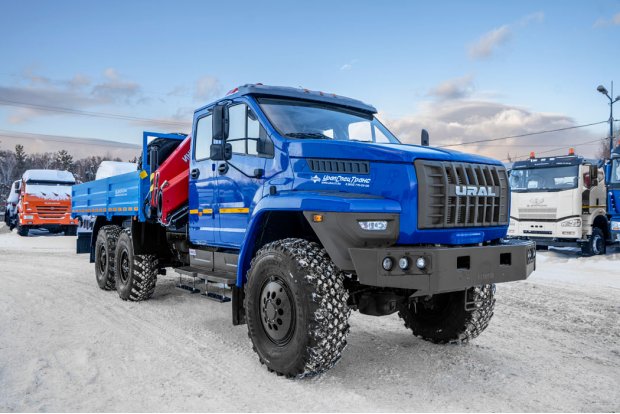 Бортовой с КМУ ИМ-150N УСТ 5453 Урал NEXT 4320-72, сдвоенная кабина