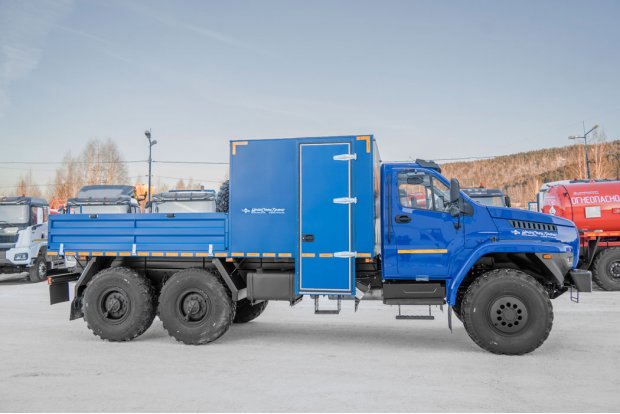 Грузопассажирский автомобиль (ГПА кат. С) ГПА 6+2 откр УСТ 5453 Урал NEXT 4320-6951-72 базовая