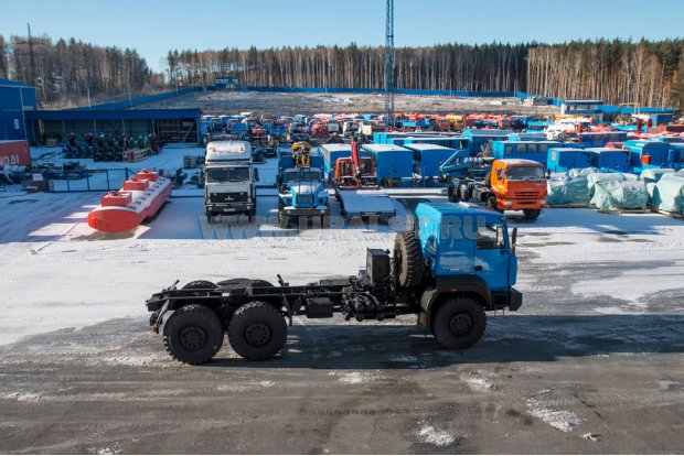 Седельный тягач УСТ 5453 Урал УСТ 5453 63701К-1951Е5